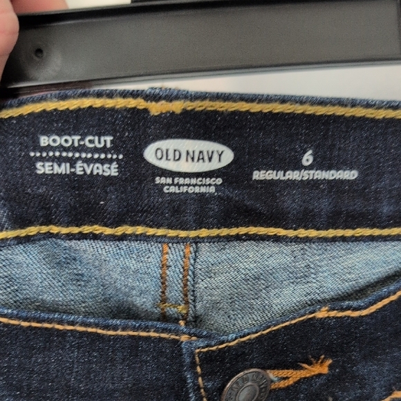 Old Navy Women's Boot Cut‎ Jeans in Indigo Size 6 New - Picture 7 of 9